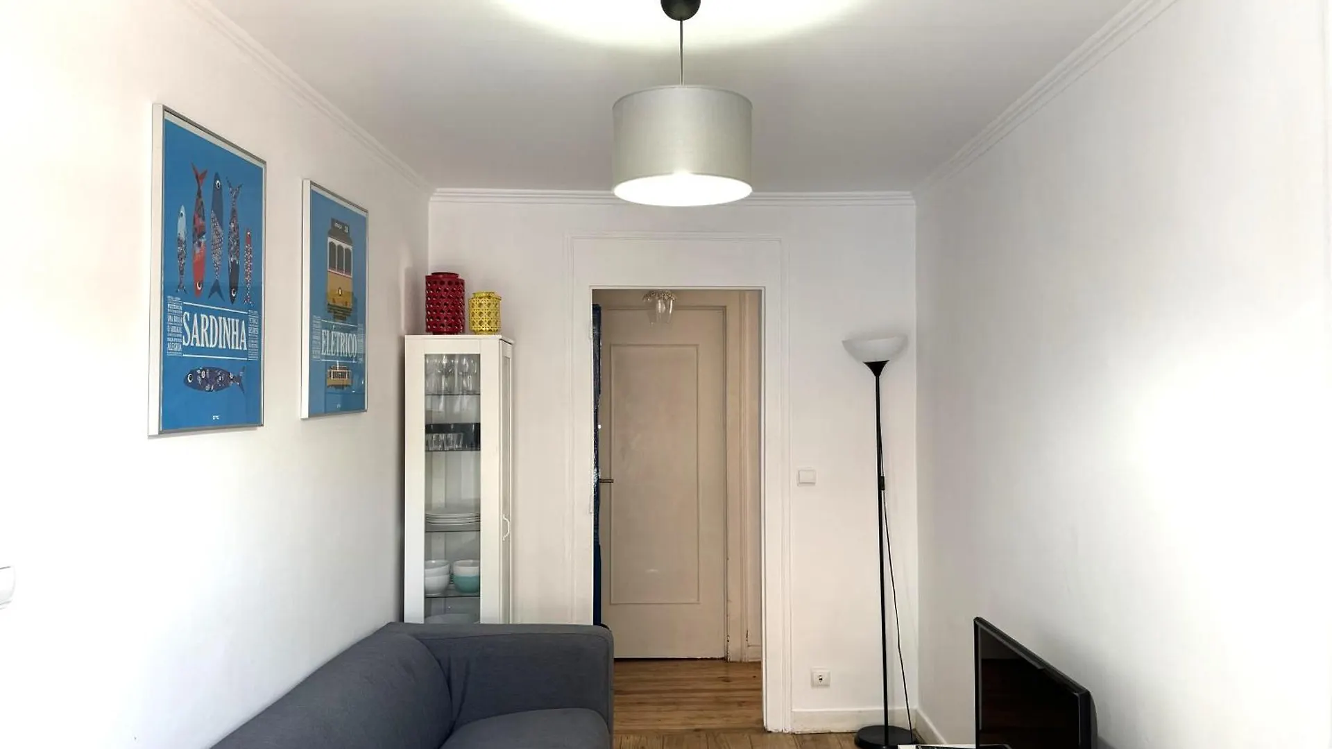 Casa Do Meio Lisbon 0*,