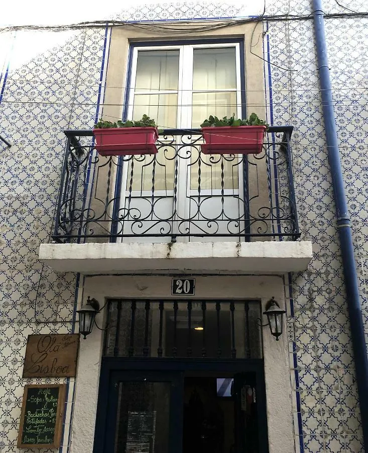 Casa Do Meio Lisbon 0*,  Portugal