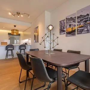 Saldanha Flats I By Innkeeper Lizbona